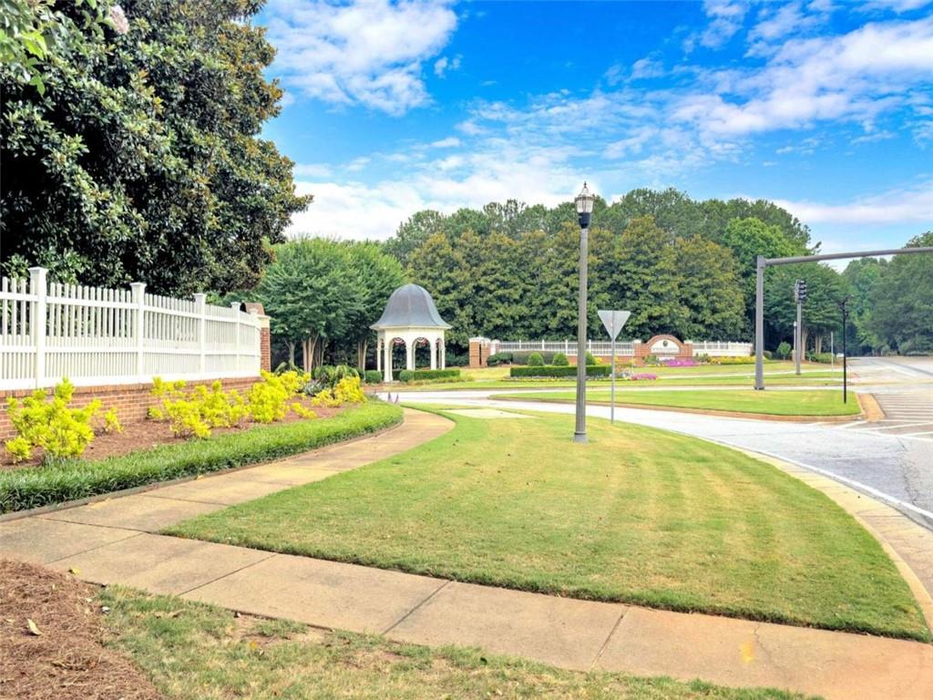 157 Highwoods Parkway