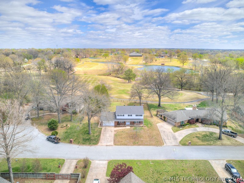 8405 Willow Springs Court