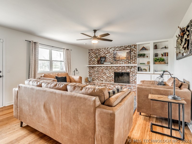 8405 Willow Springs Court