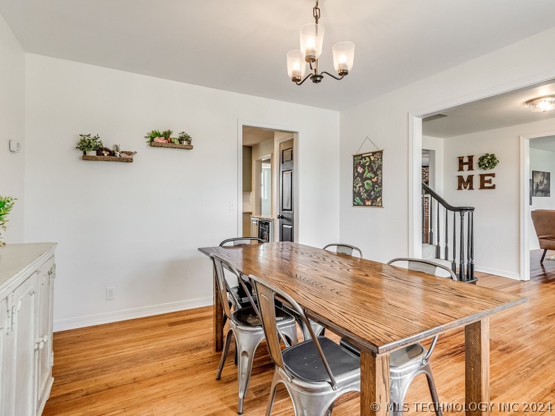 8405 Willow Springs Court