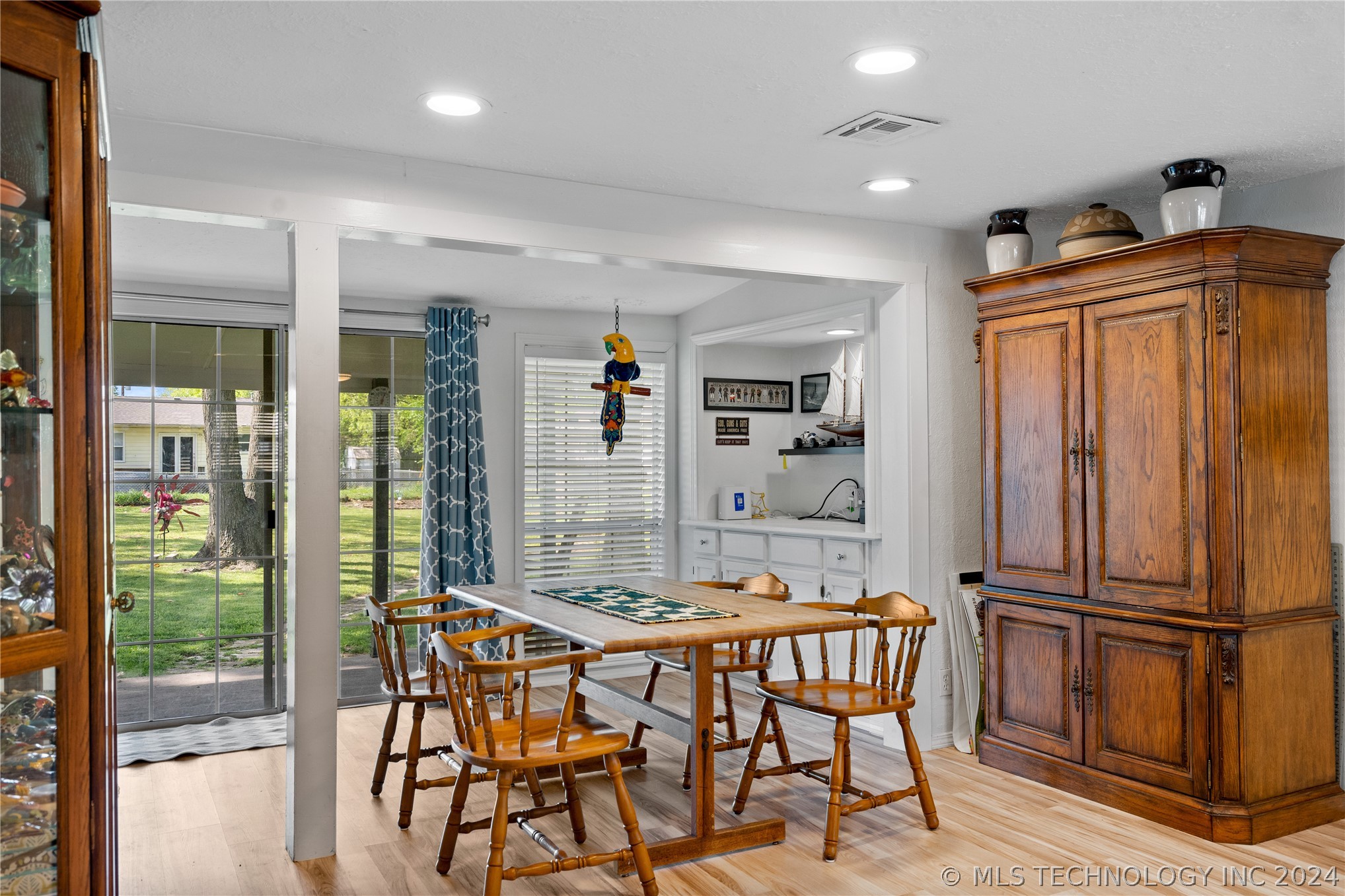 1116 E 48th Street