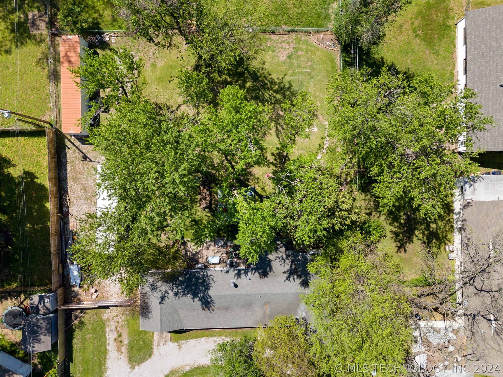 1116 E 48th Street