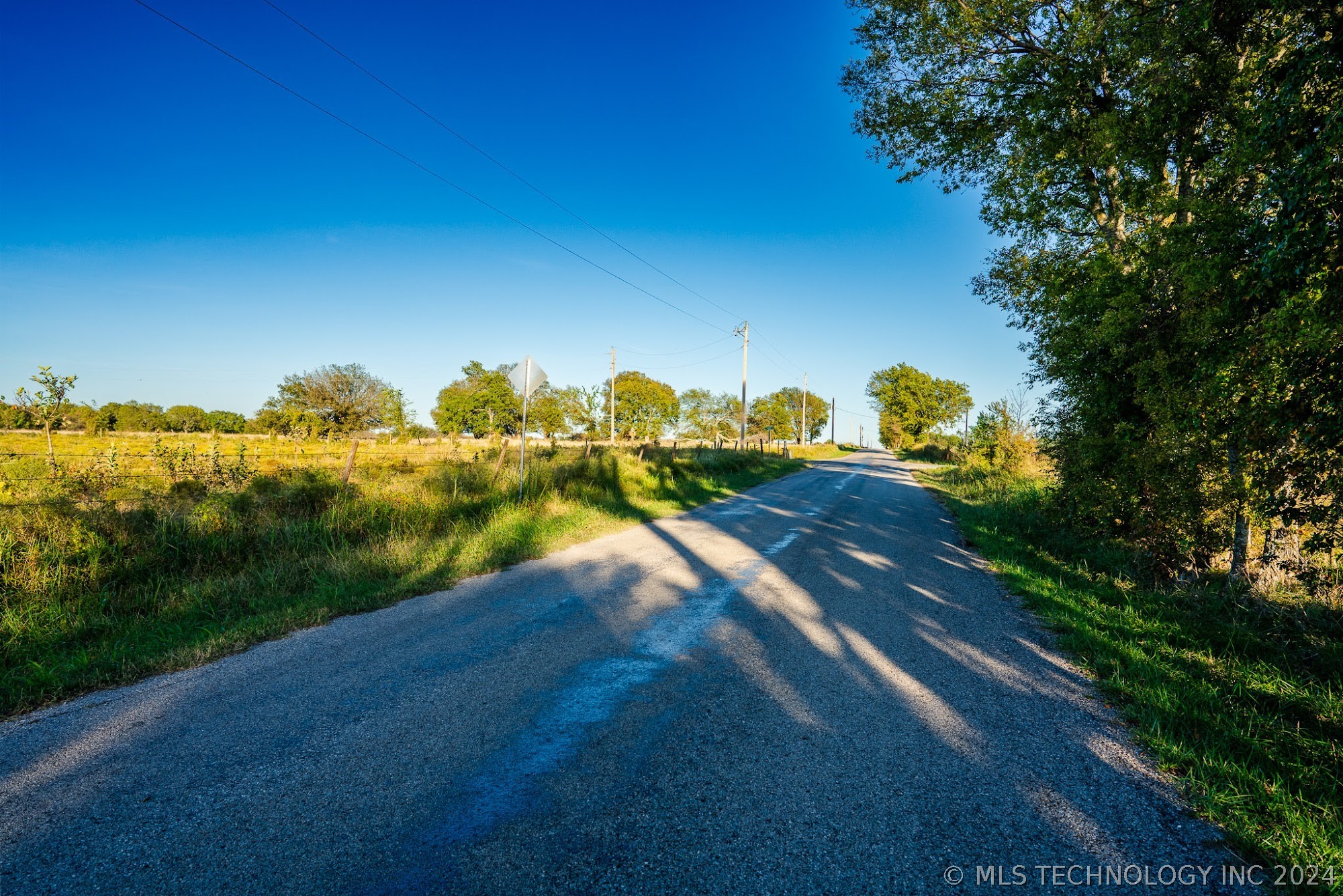 12 E 370 Road