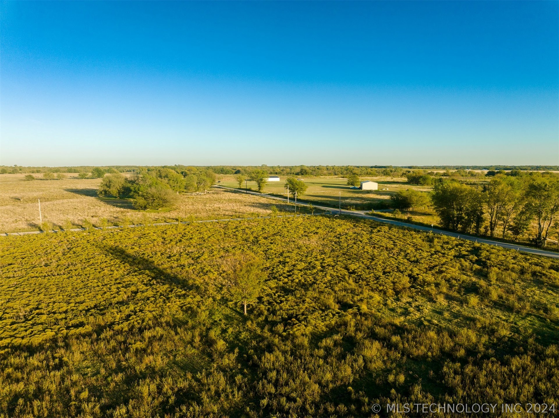 12 E 370 Road
