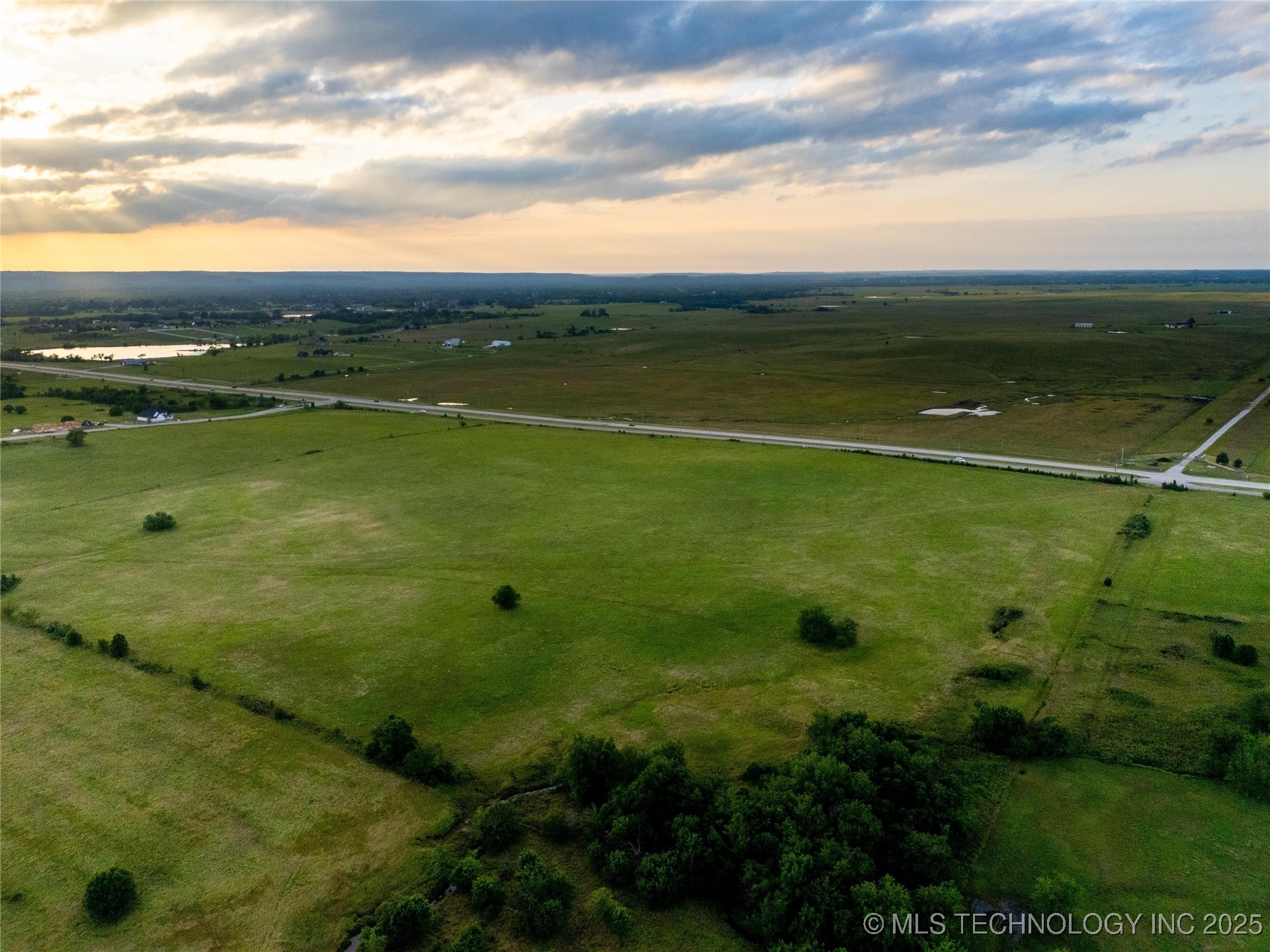 10 N Hwy 20 Highway