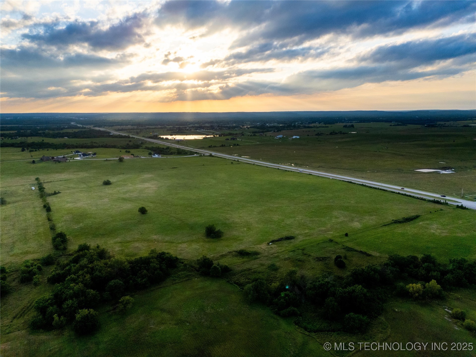 10 N Hwy 20 Highway