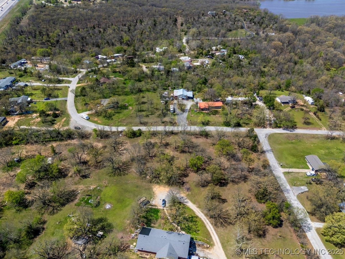 1 Hickory Bluff Road
