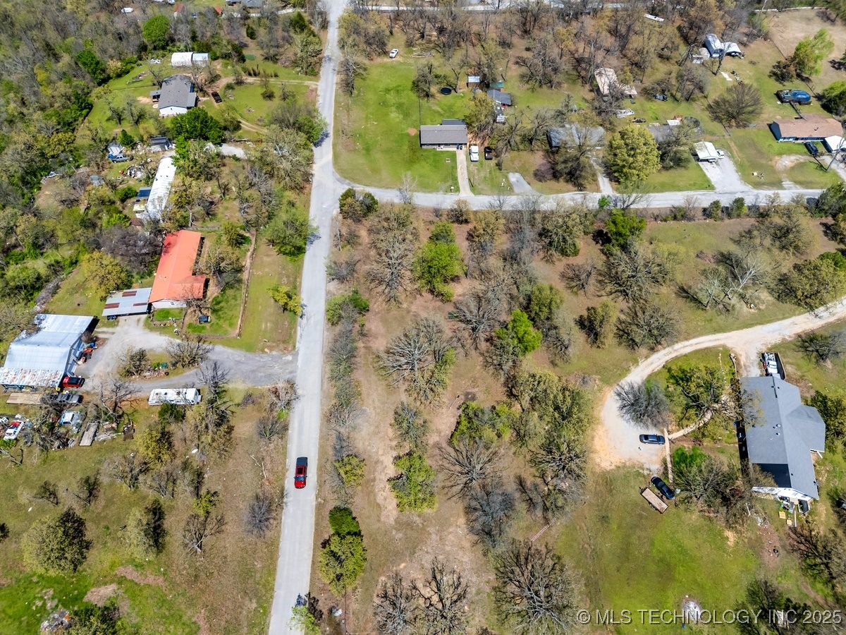 1 Hickory Bluff Road