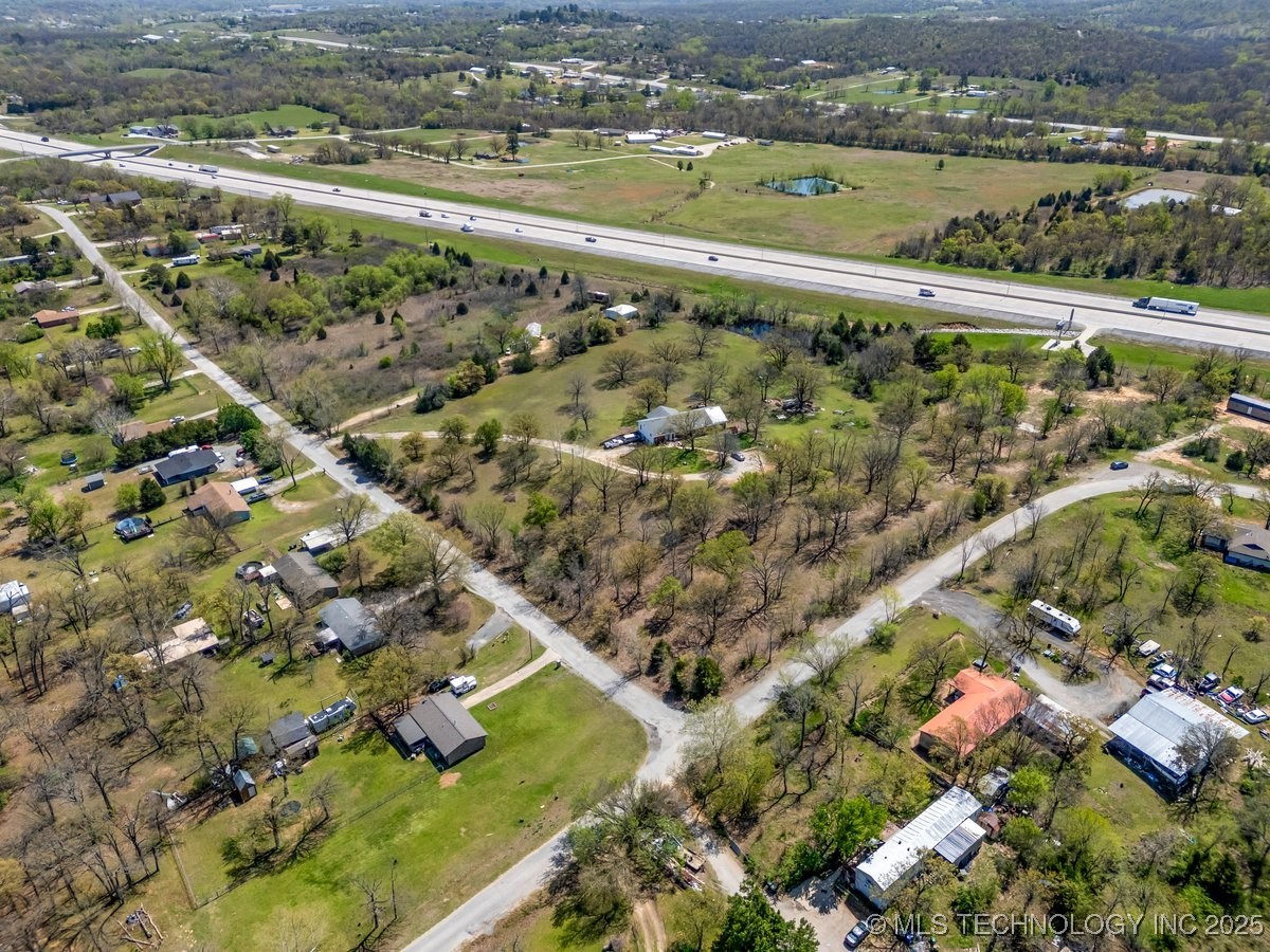 1 Hickory Bluff Road
