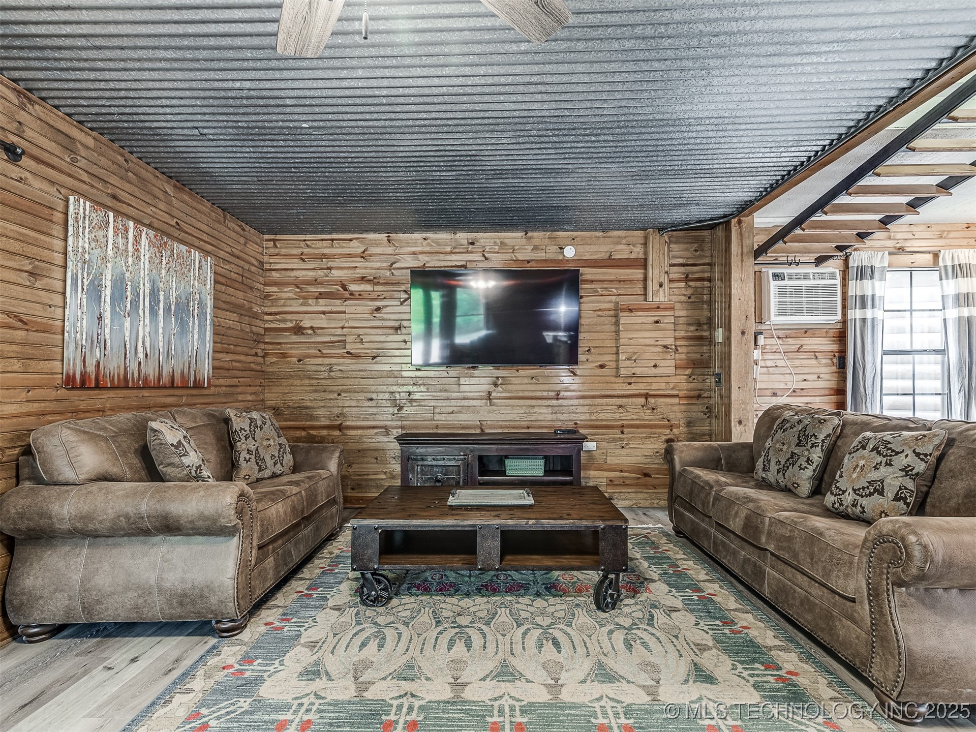15700 Holt Road