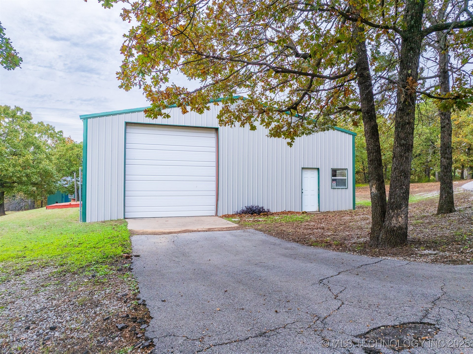 15700 Holt Road