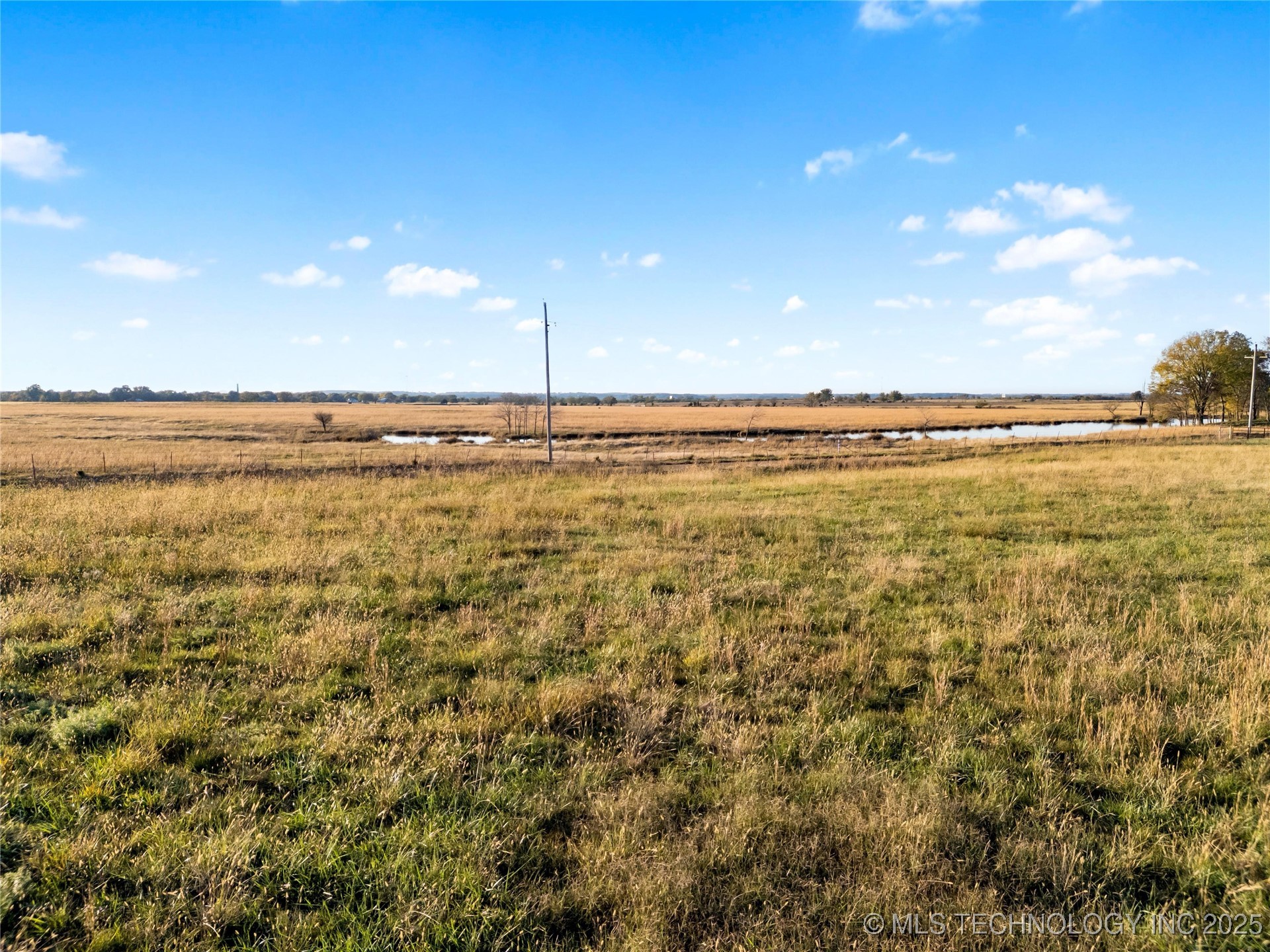 6 E 330 Road