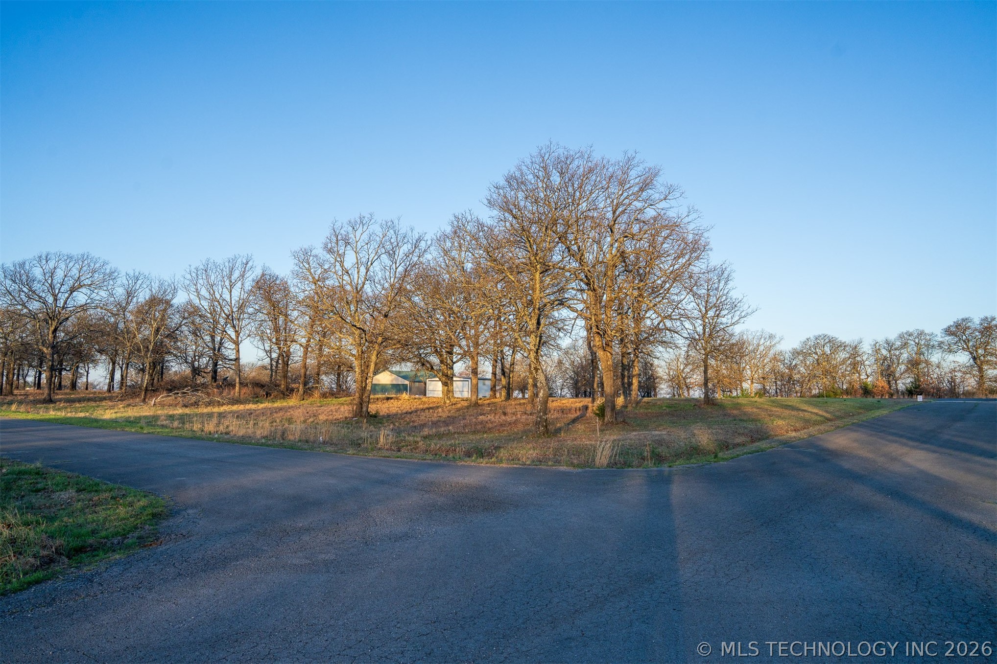 Summit Road