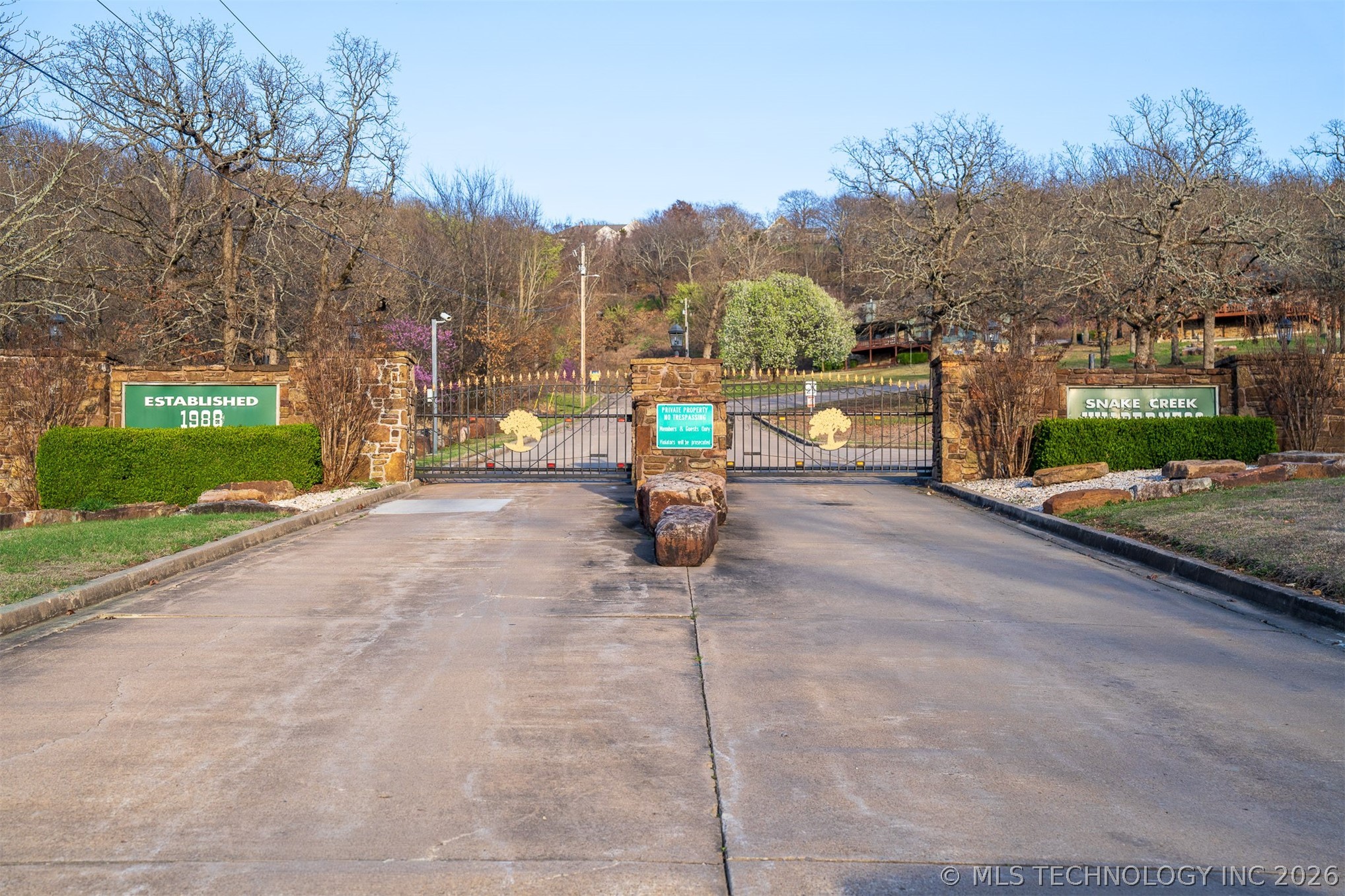 Summit Road
