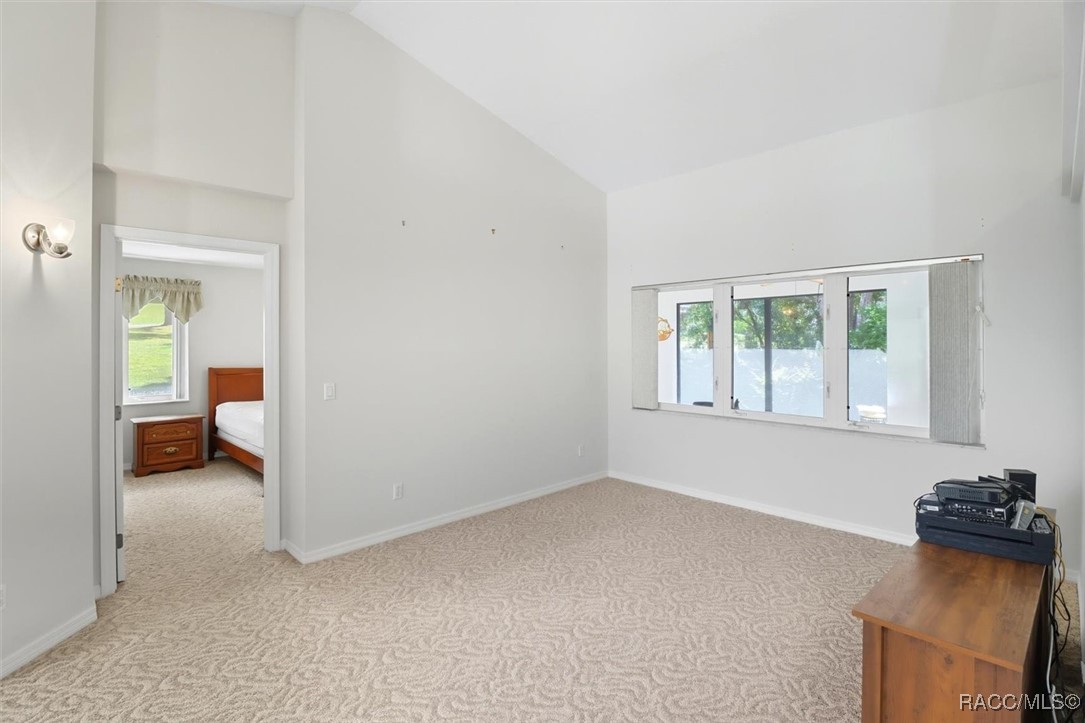 2888 W Verbena Place