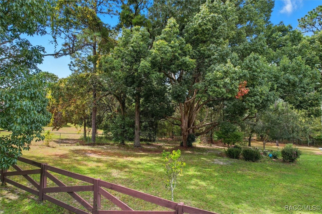 2888 W Verbena Place