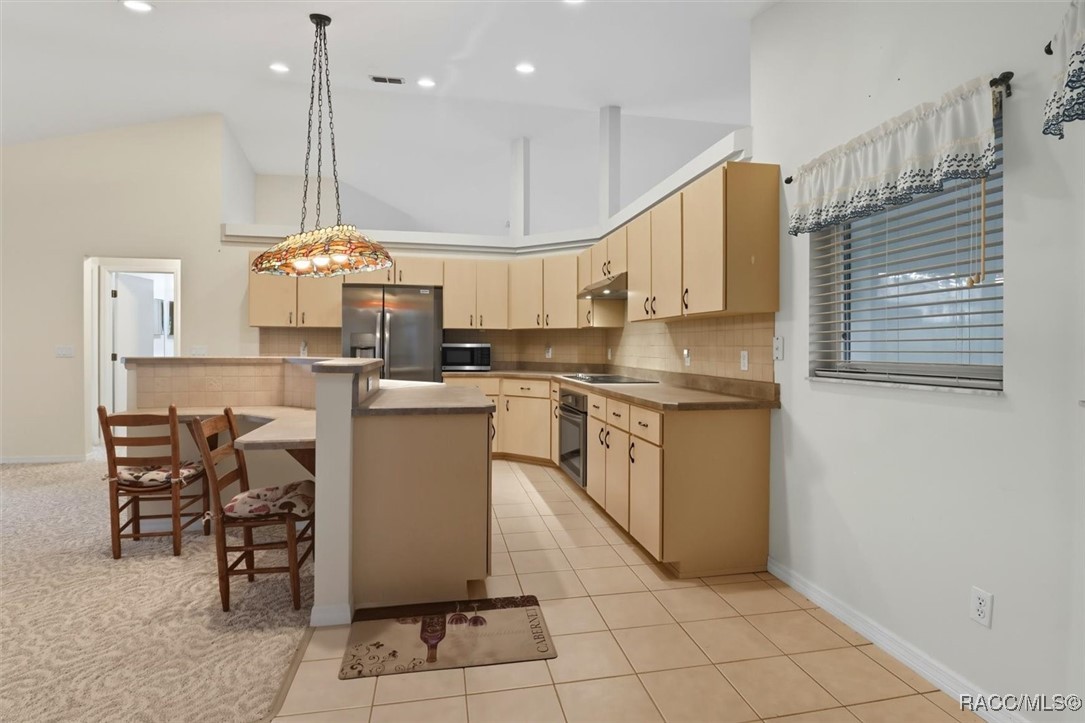 2888 W Verbena Place