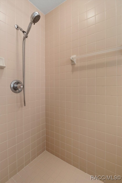 2888 W Verbena Place