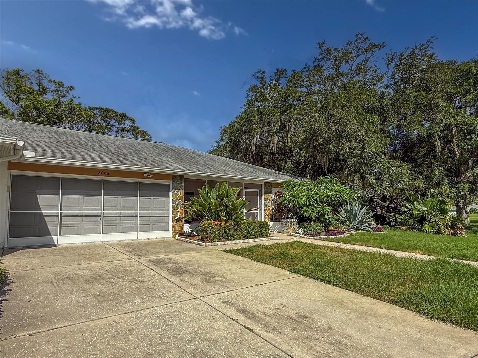 8606 GOLD PINE DR