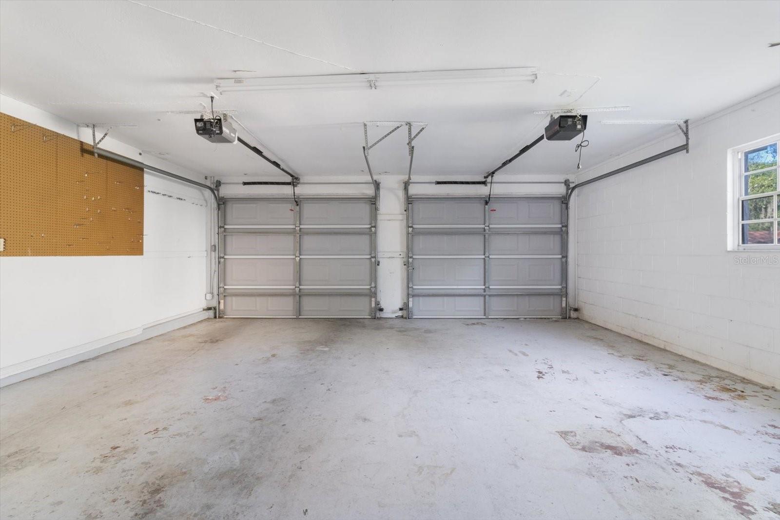 311 SE 54TH AVE