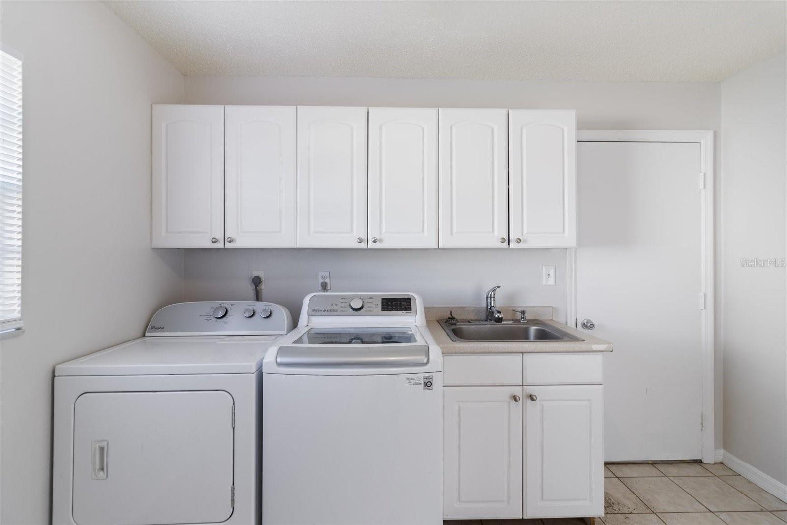 311 SE 54TH AVE