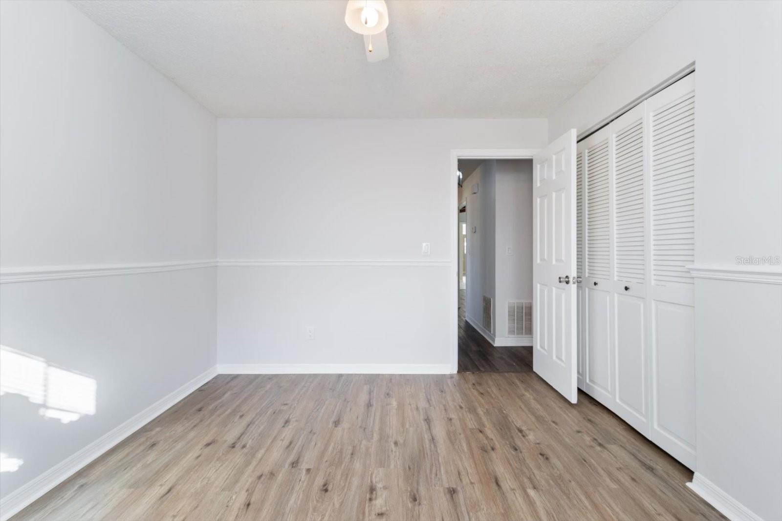 311 SE 54TH AVE