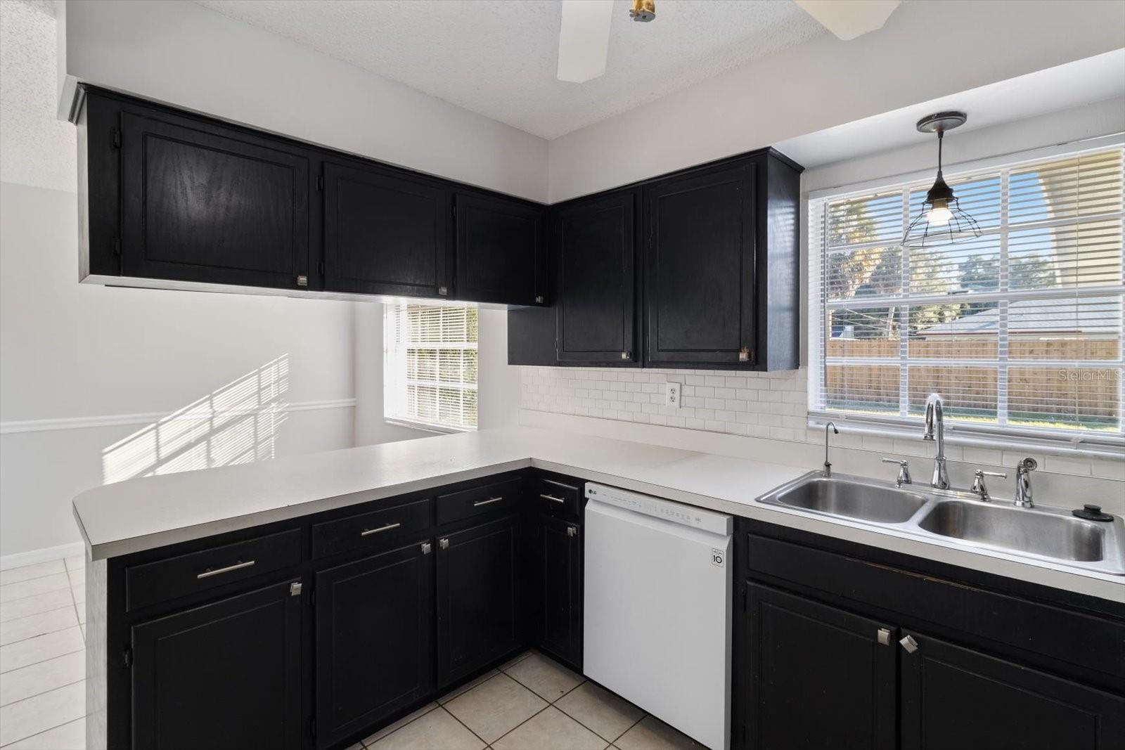 311 SE 54TH AVE