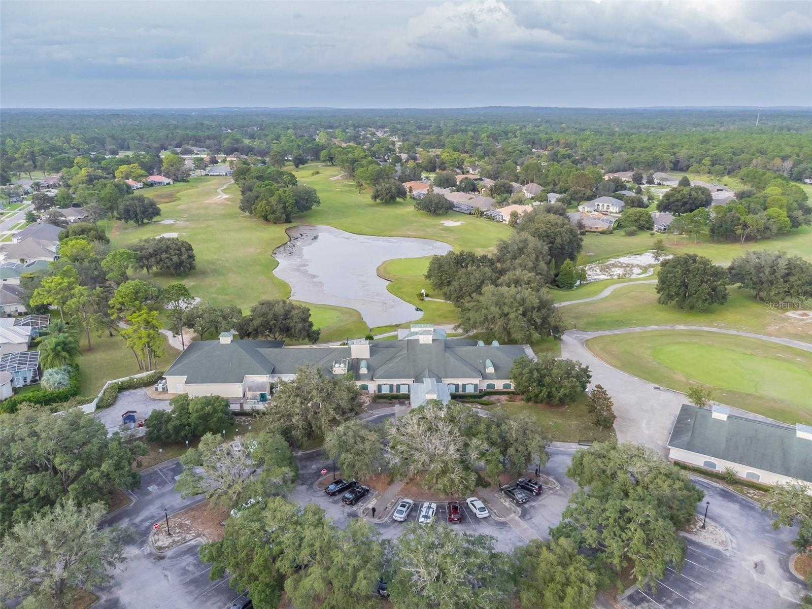 4500 GOLF CLUB LN