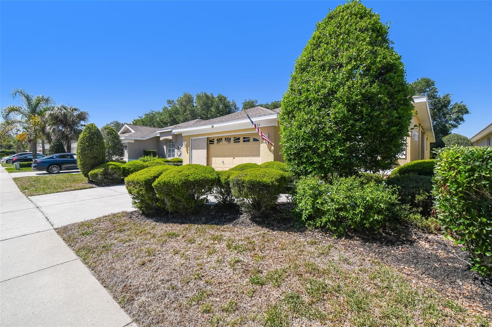4500 GOLF CLUB LN