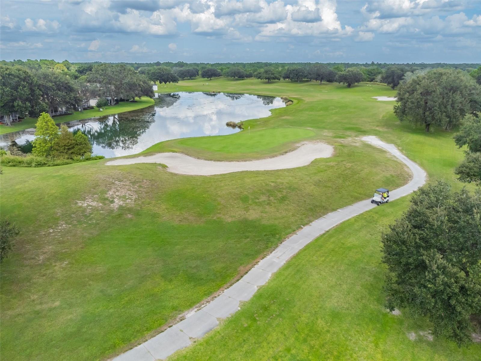 4500 GOLF CLUB LN