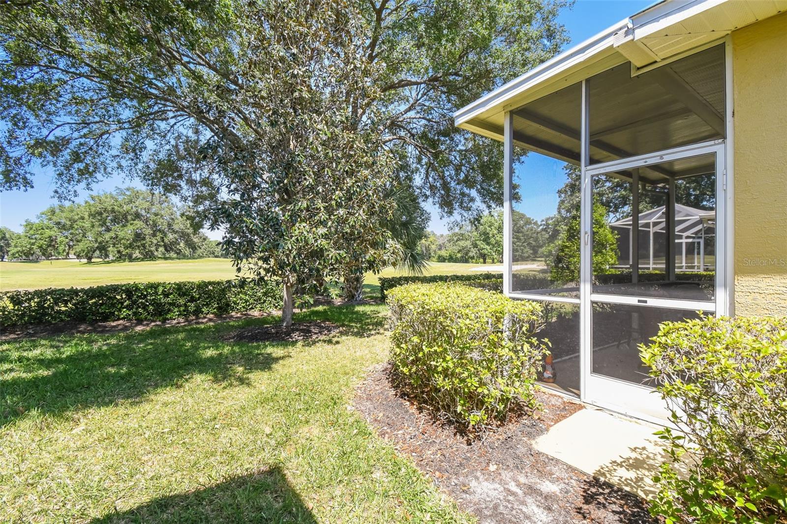 4500 GOLF CLUB LN