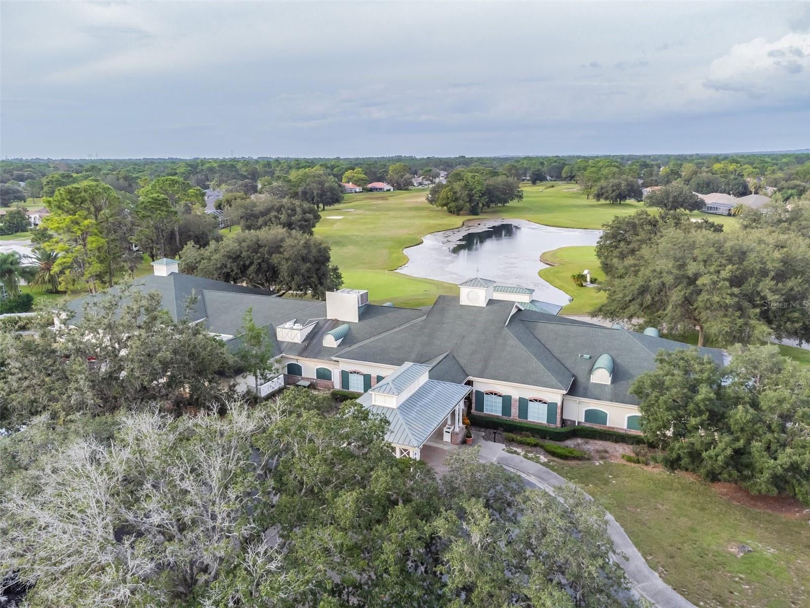 4500 GOLF CLUB LN