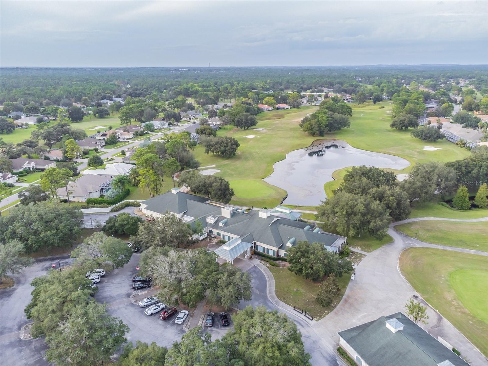 4500 GOLF CLUB LN