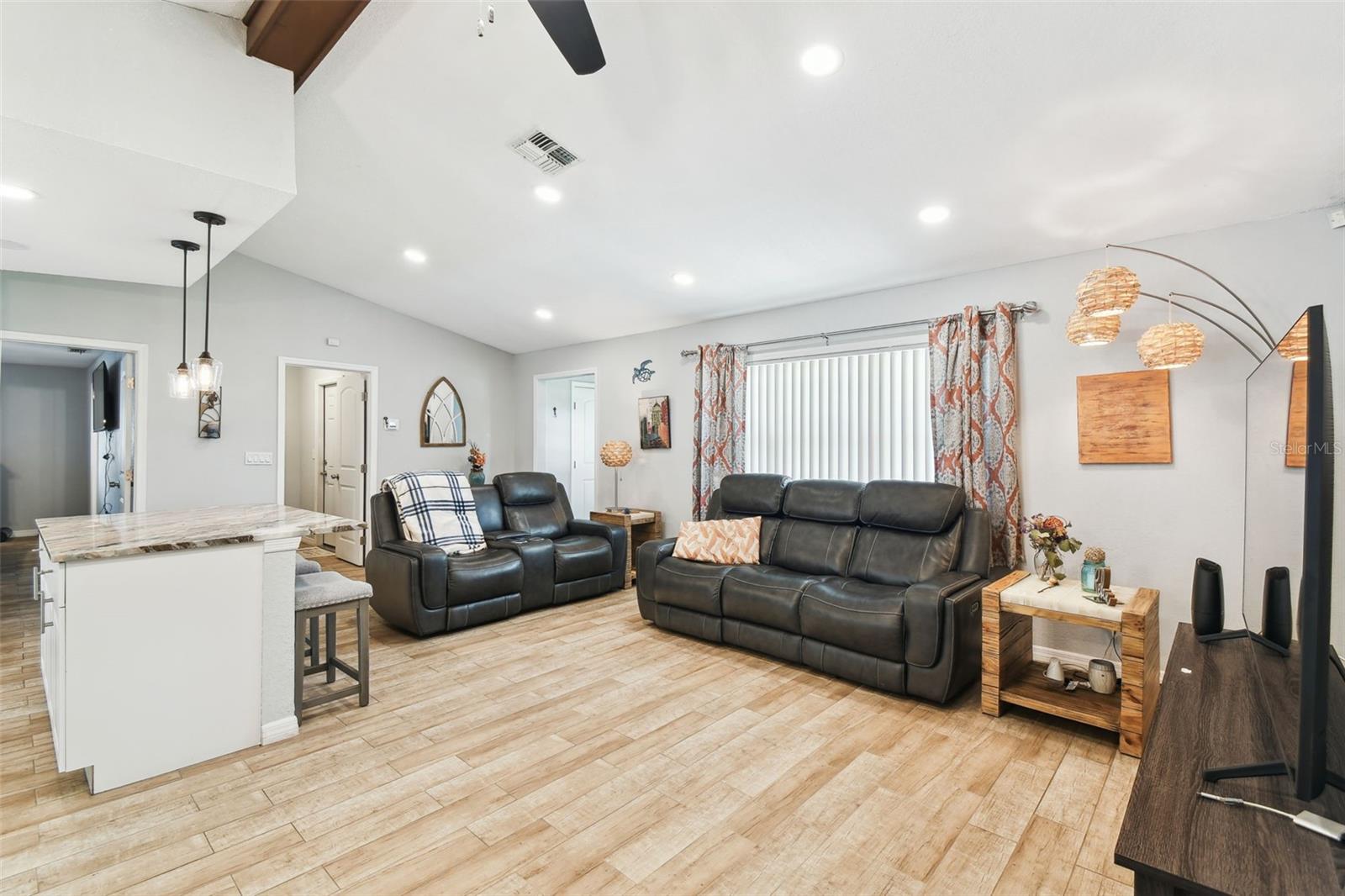 11280 SEDGEFIELD AVE