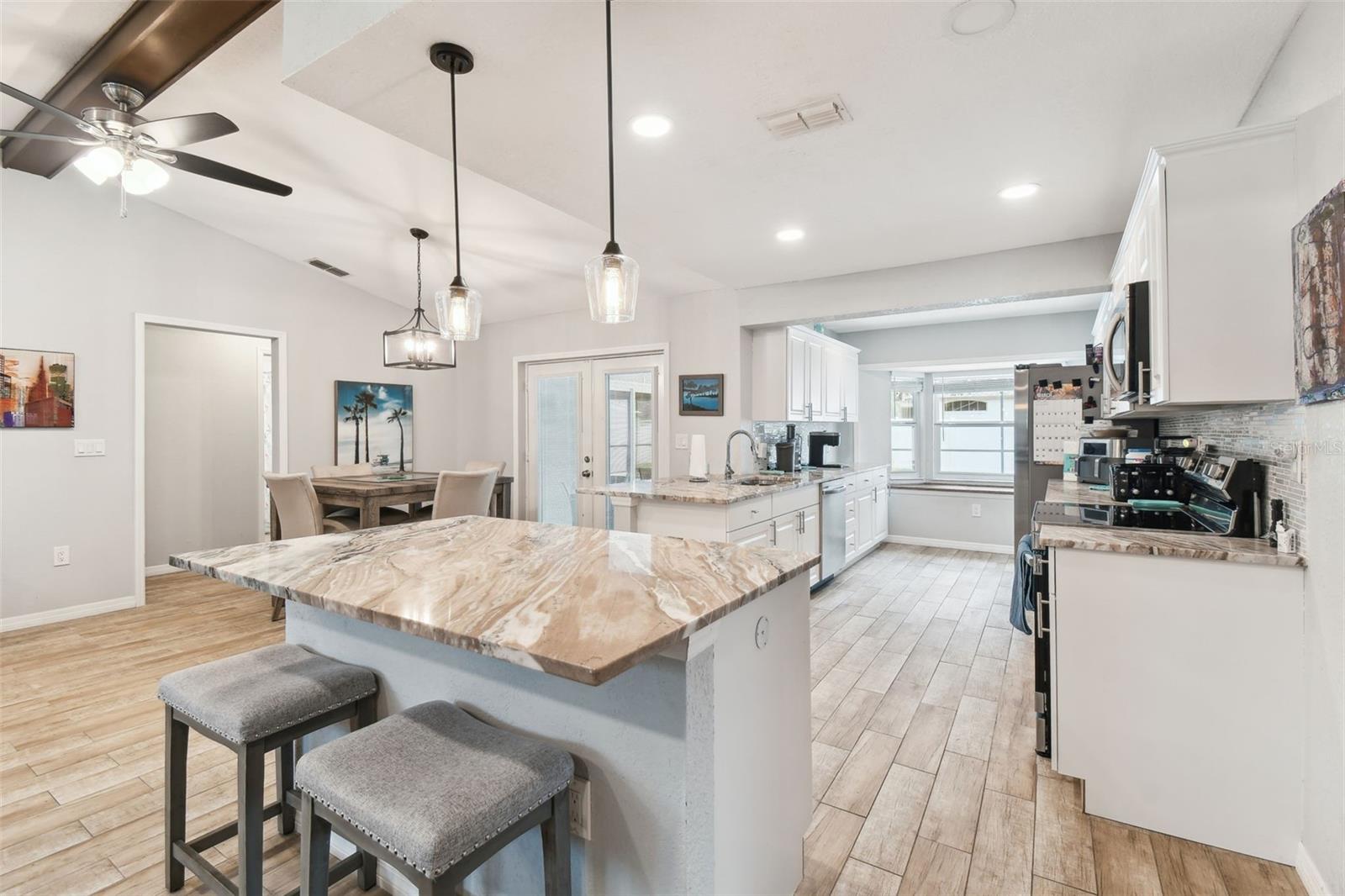 11280 SEDGEFIELD AVE