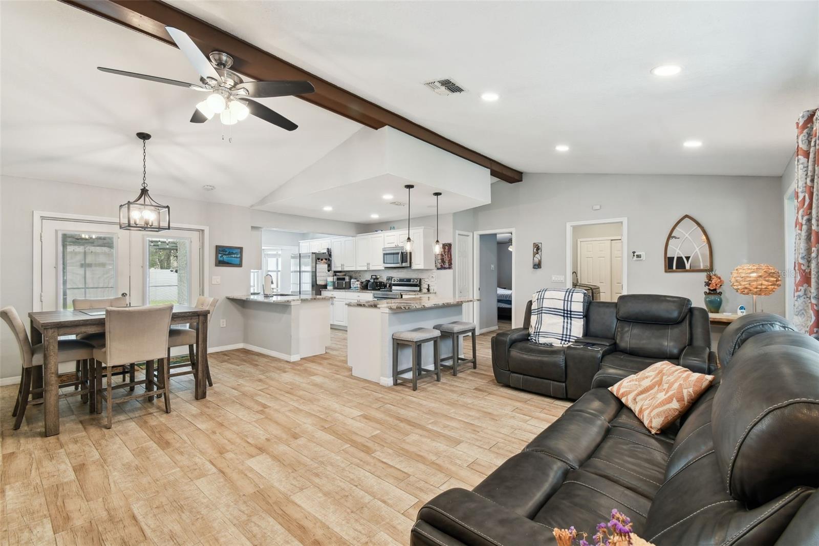 11280 SEDGEFIELD AVE