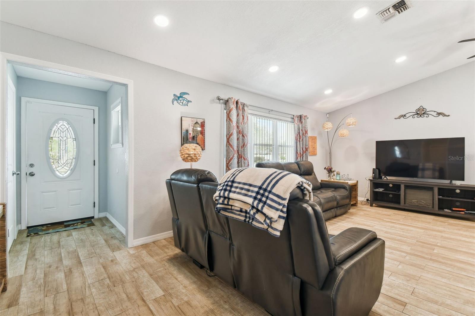 11280 SEDGEFIELD AVE