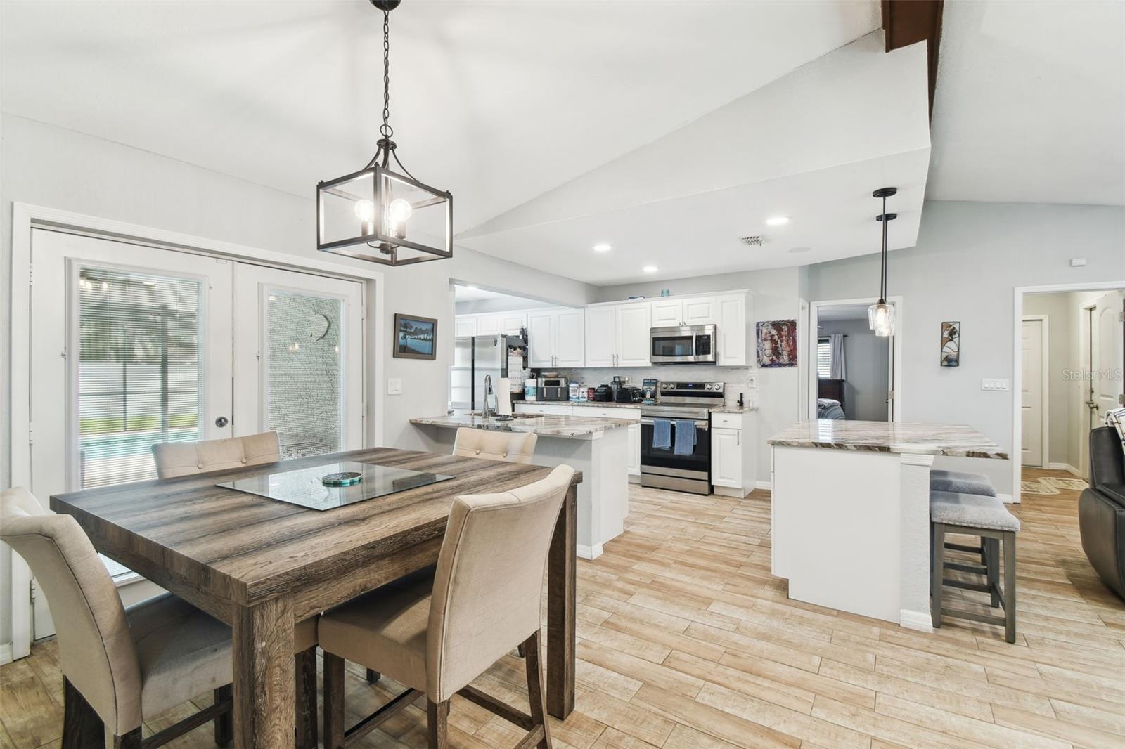 11280 SEDGEFIELD AVE