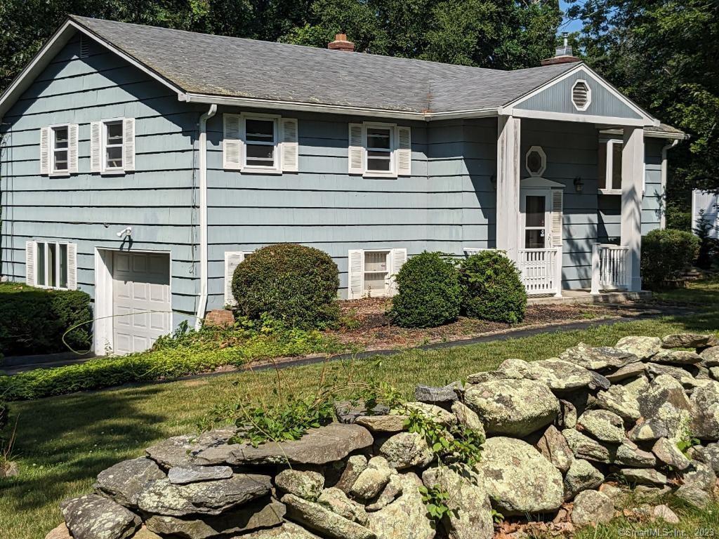 26 Eagle Ridge Drive
