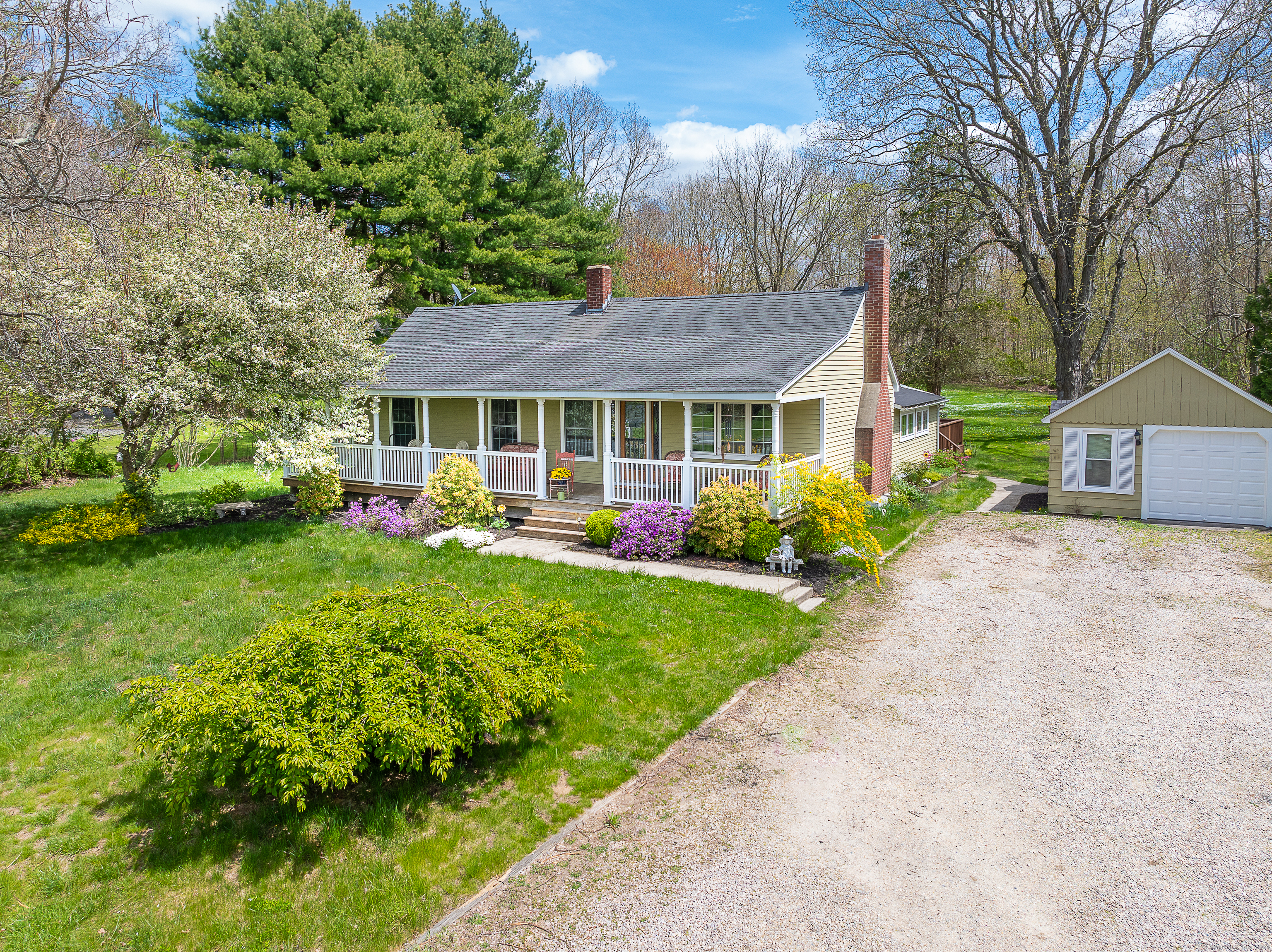 1070 Norwich Road