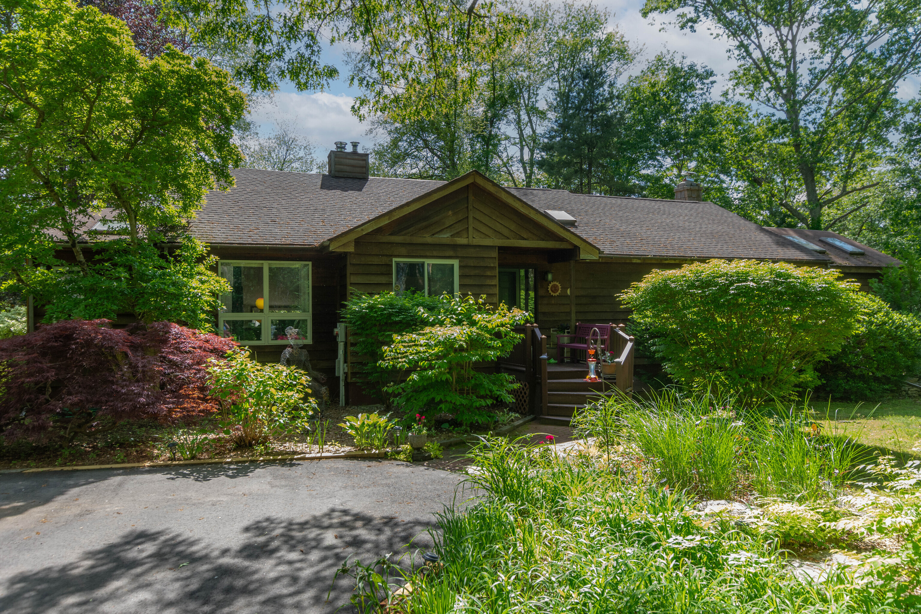 322 Brooklyn Road