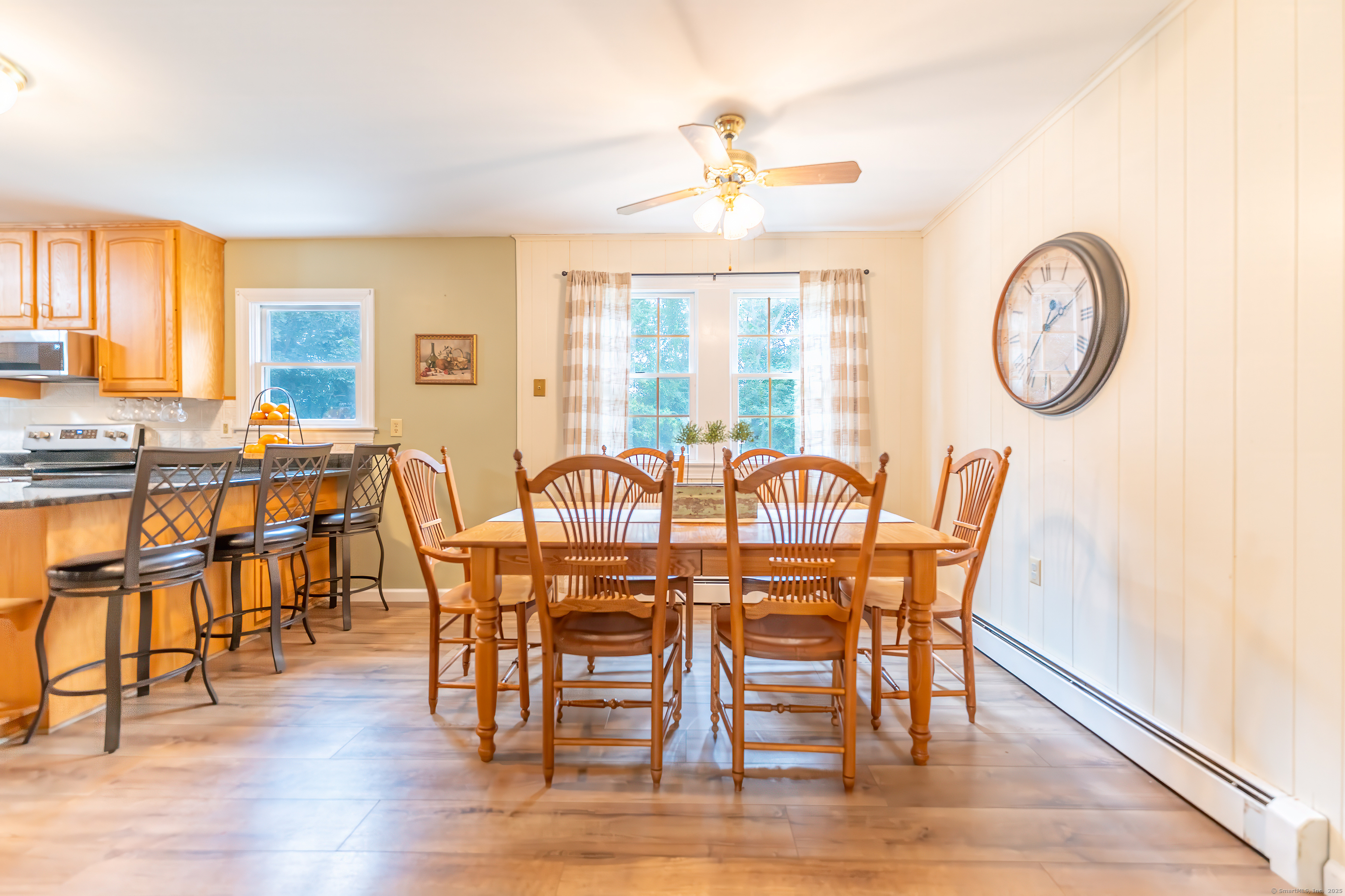16 Gooseneck Hill Road