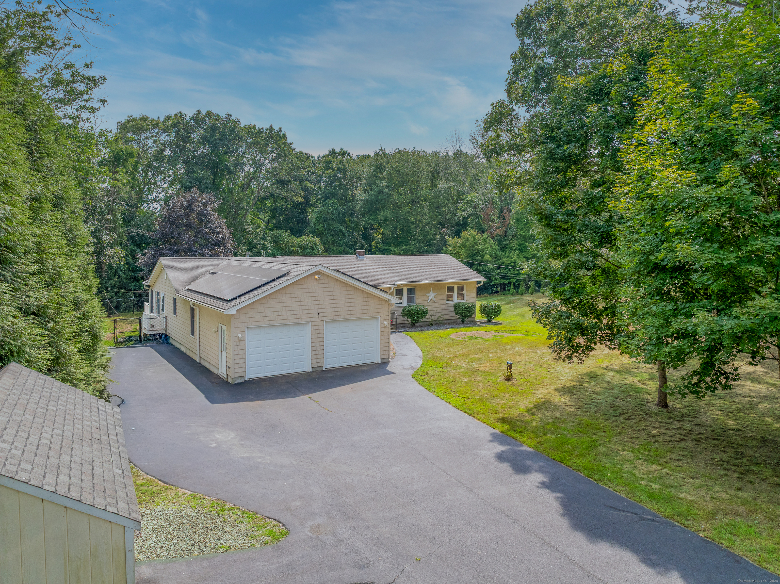 16 Gooseneck Hill Road