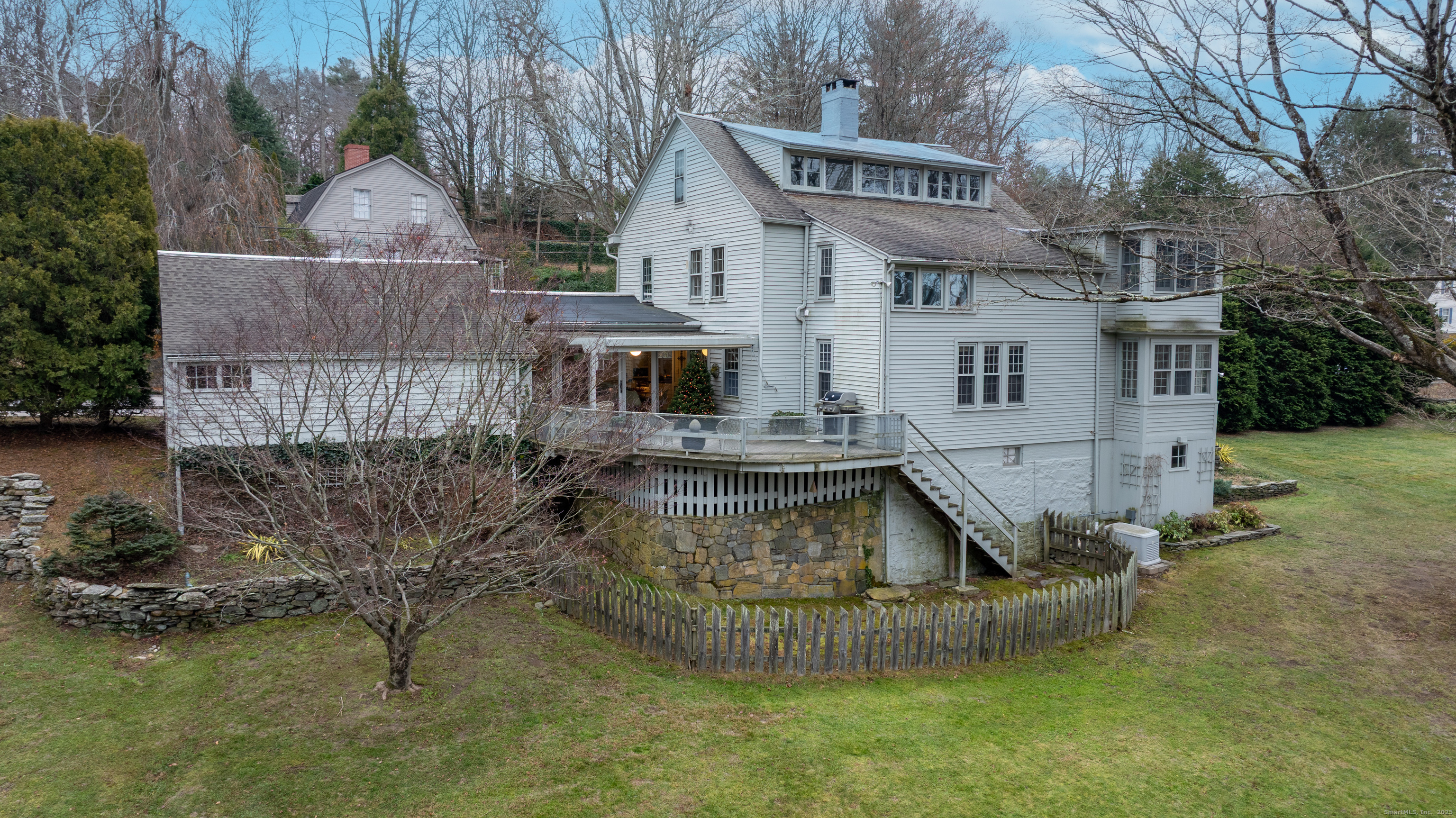 410 Washington Street