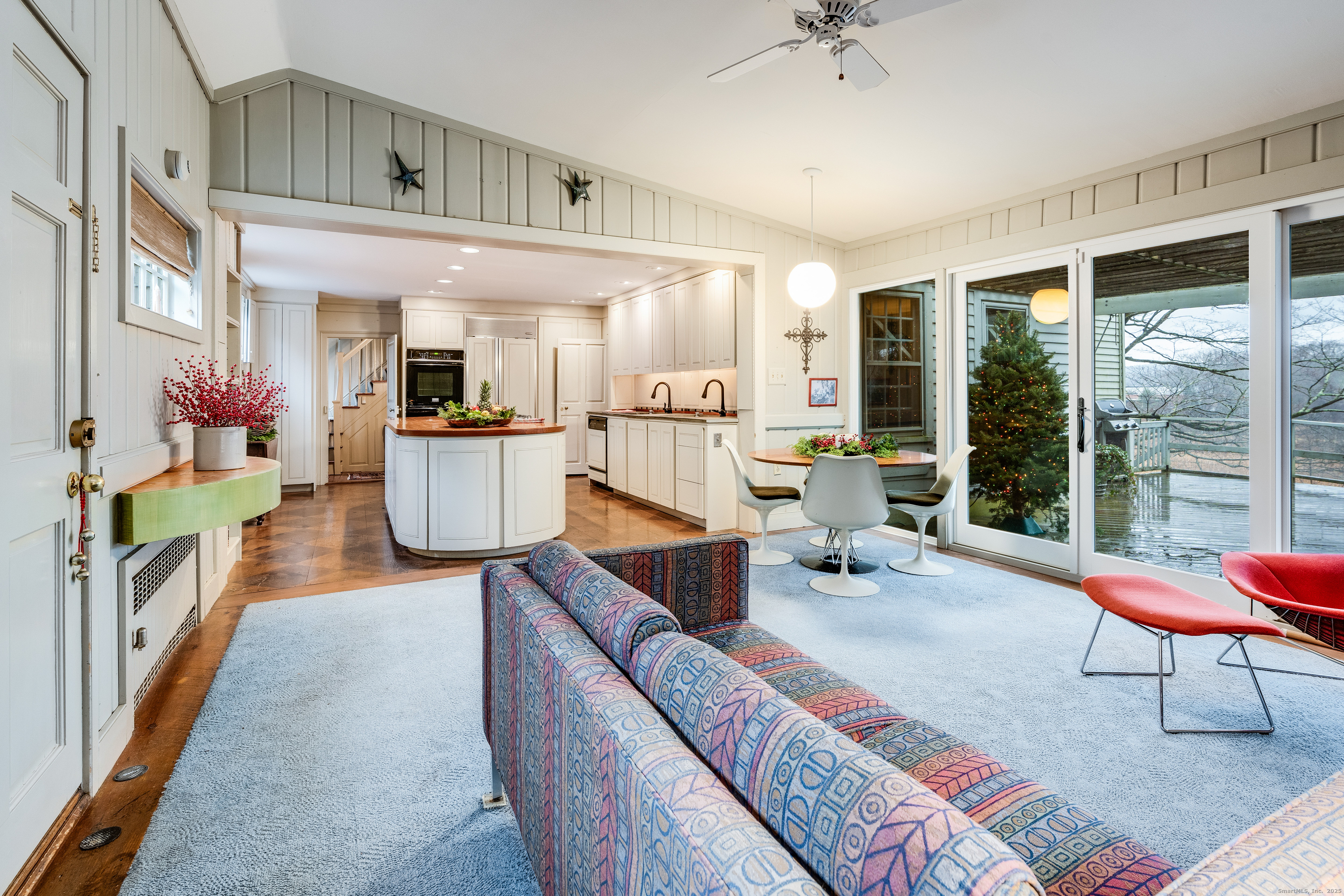 410 Washington Street