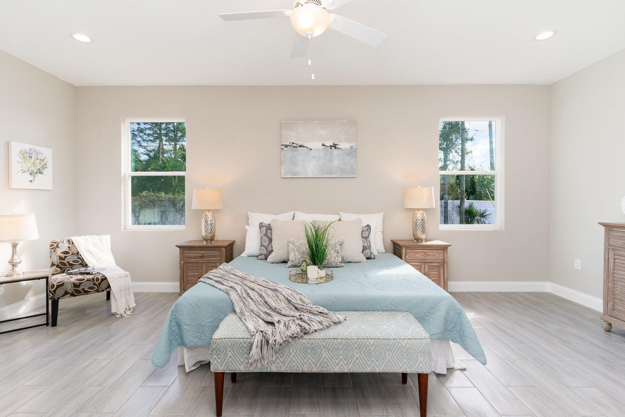 938 Sareta Street SE