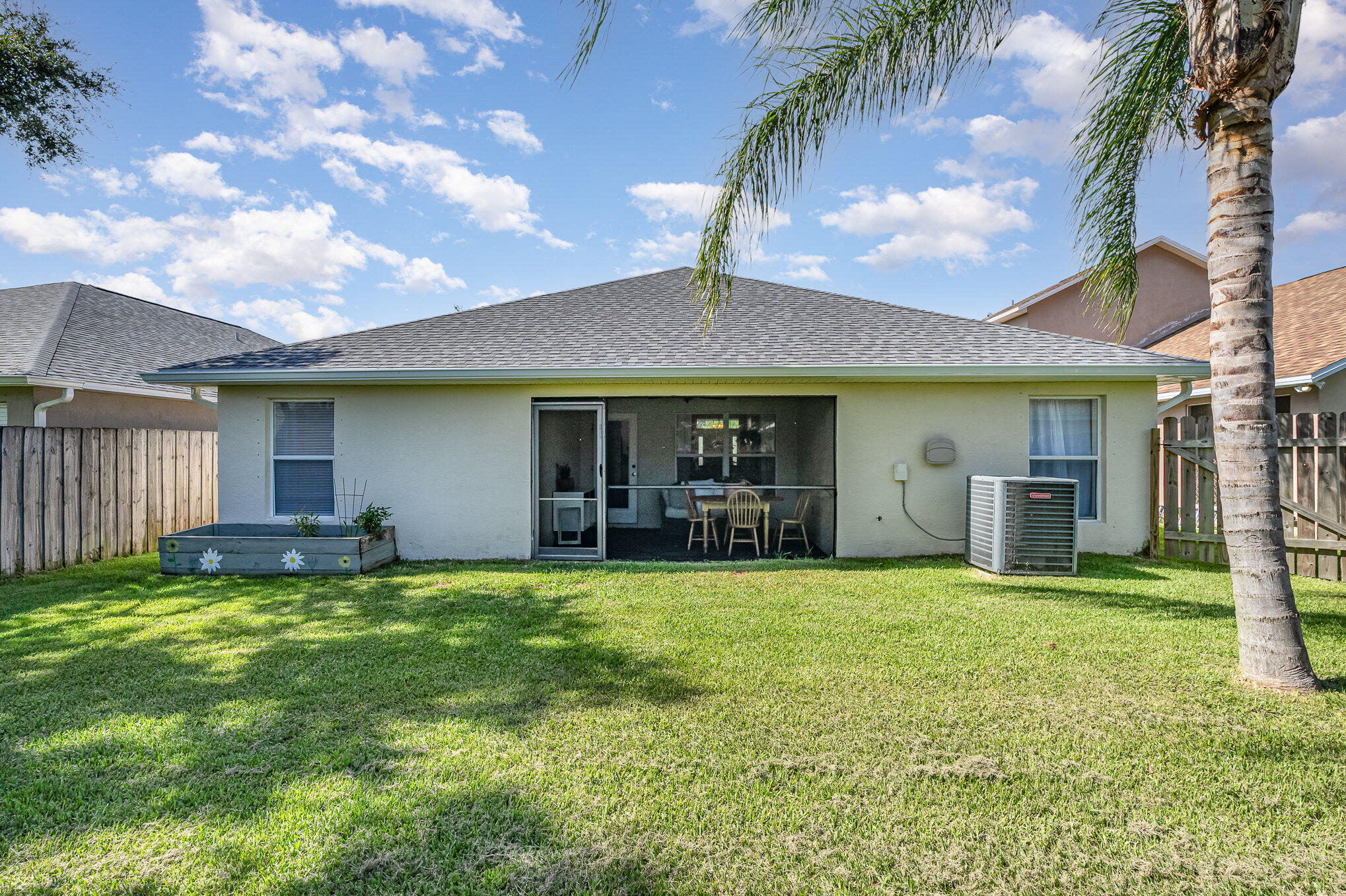 2650 Stratford Pointe Drive