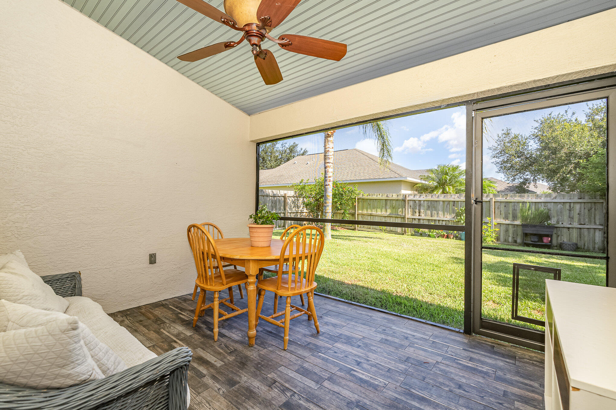 2650 Stratford Pointe Drive