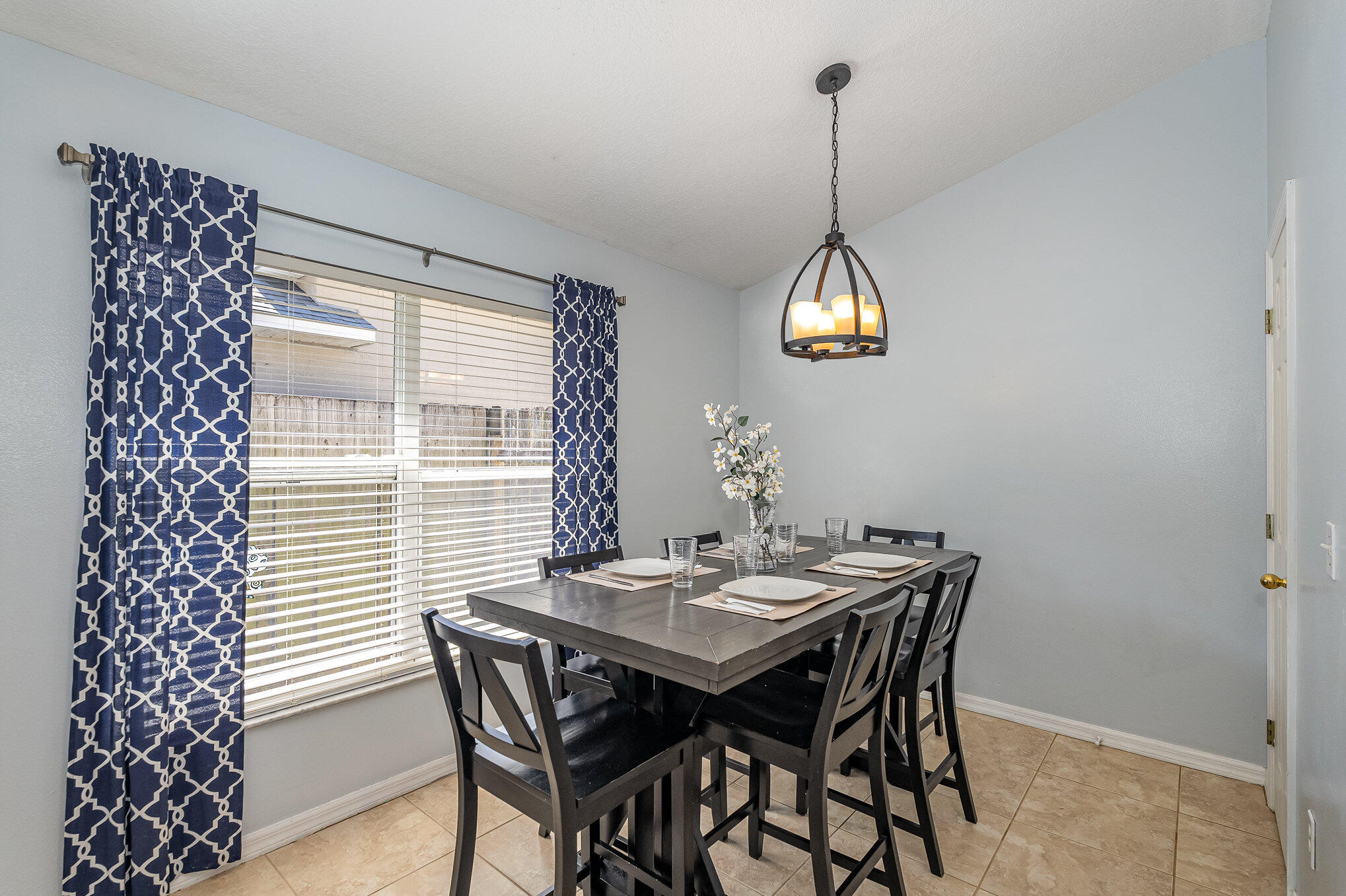 2650 Stratford Pointe Drive