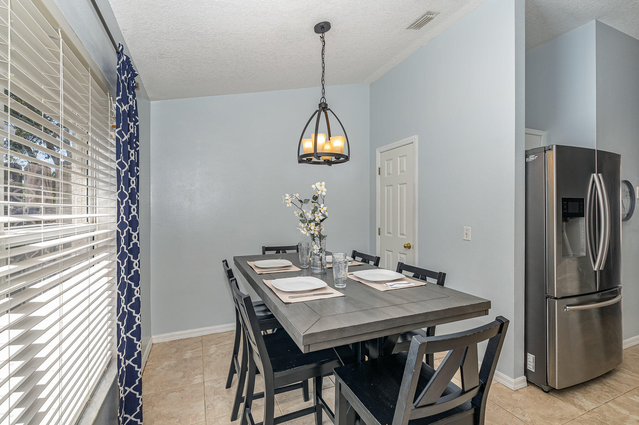 2650 Stratford Pointe Drive